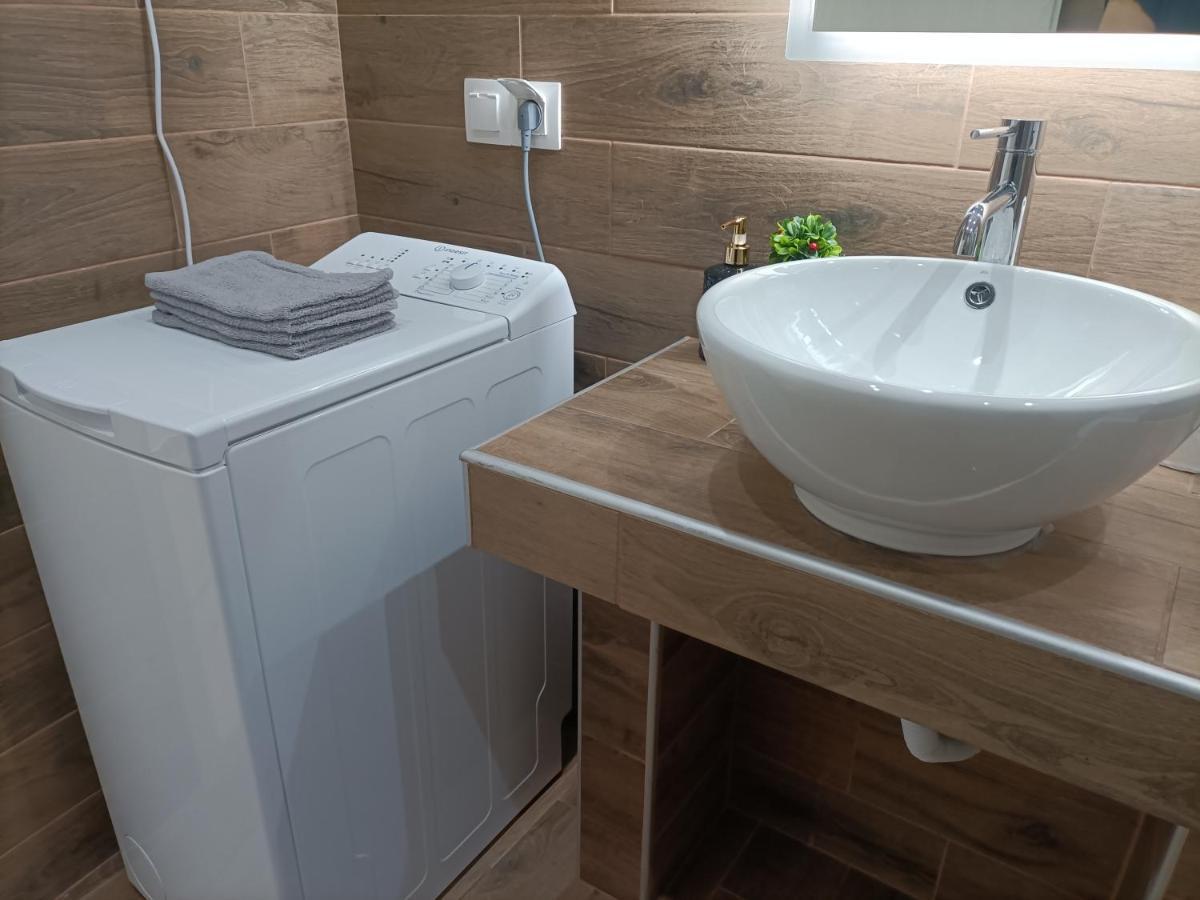 Beautiful Pedestrian Apartment Athens Luaran gambar
